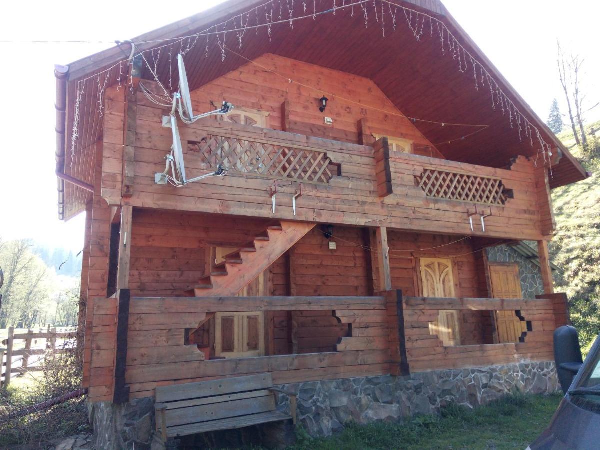 Edelveys Hotel Vorohta Kültér fotó